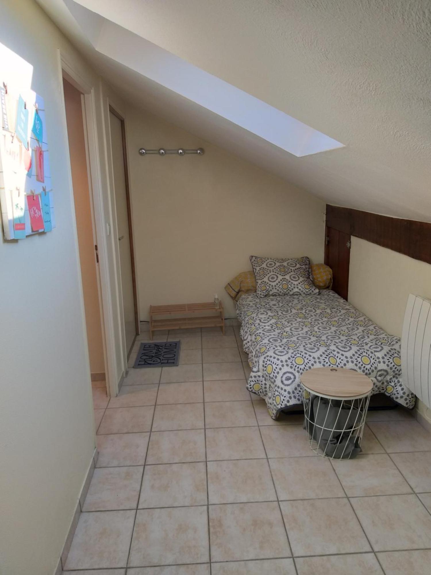 Le Manant Apartment Белгард-сюр-Валсерин Стая снимка
